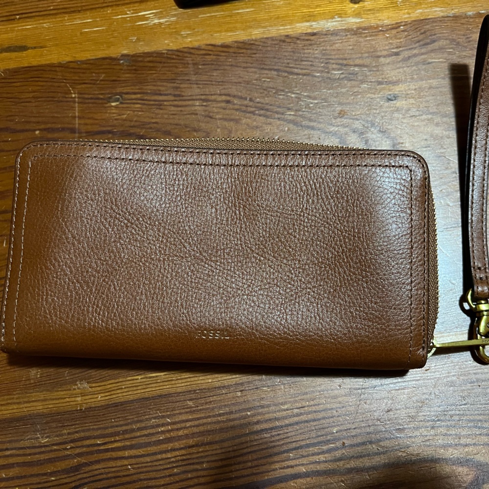 Fossil Tan Leather Wristlet